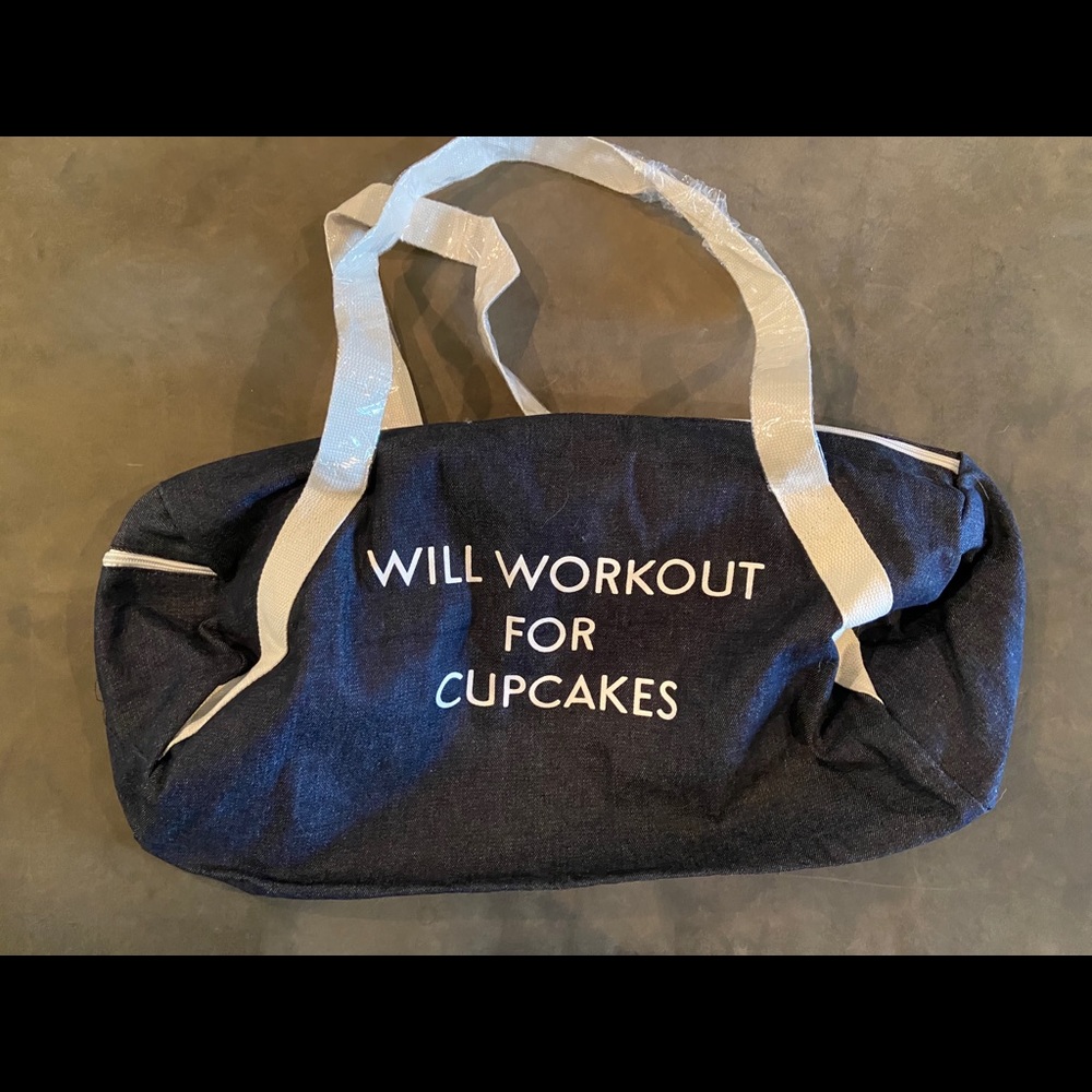 SUPER CUTE GYM BAG
